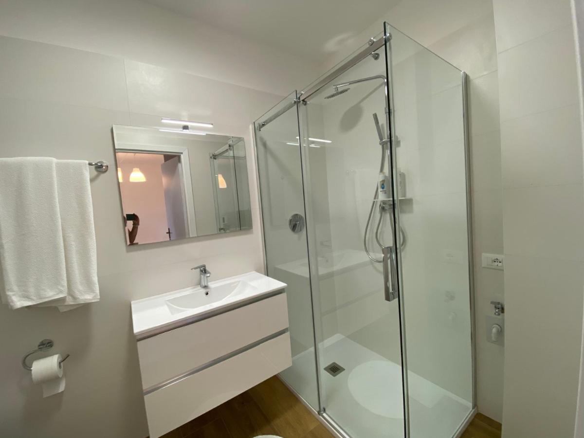Casa Vittoria Appartement Sirmione Buitenkant foto